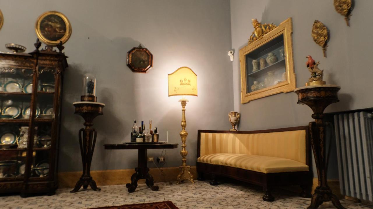 Donna Guia Suite Palermo Eksteriør billede